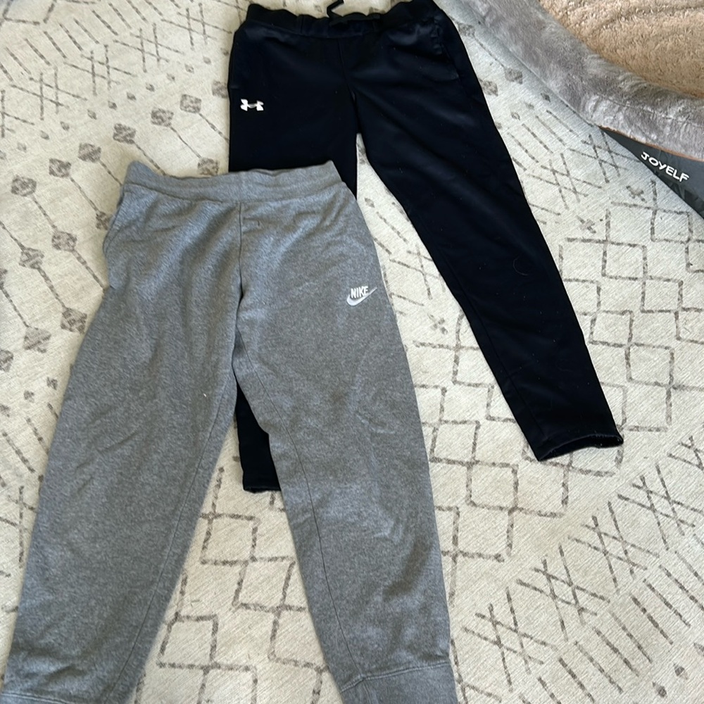 Youth large sweatpants